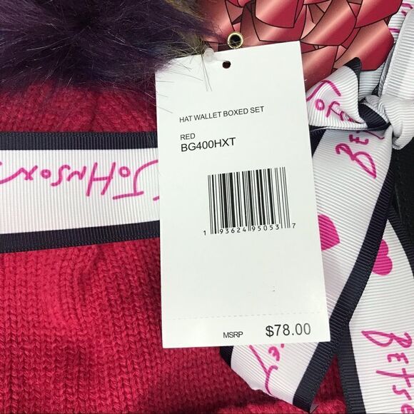 New! Betsey Johnson Gift Set Faux Leather Card Wallet Faux Fur Beanie Hat Bundle - Picture 8 of 9